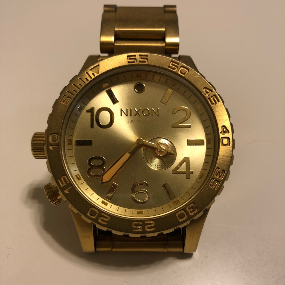 Men’s Nixon 51-30, but fitted for a small wrist.